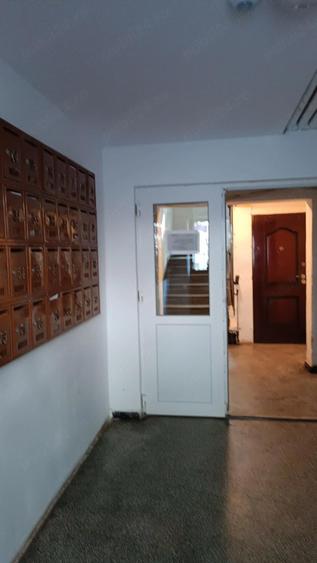 Garsoniera de vanzare, metrou Brancoveanu - 10