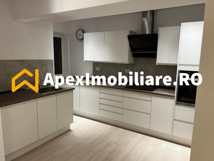 Apartament cu 4 camere semidecomandat, mobilat în Alba Iulia