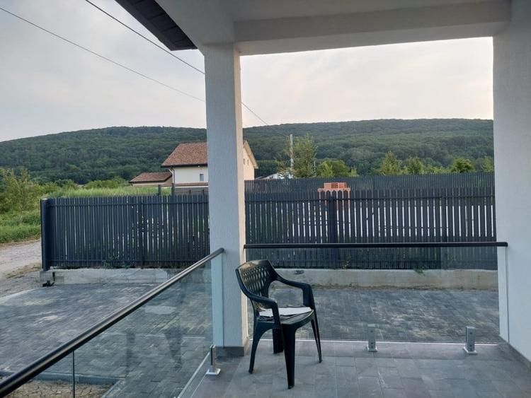 Casă individuală cu 3 camere cu Teren 276 Mp în Hemeiuș