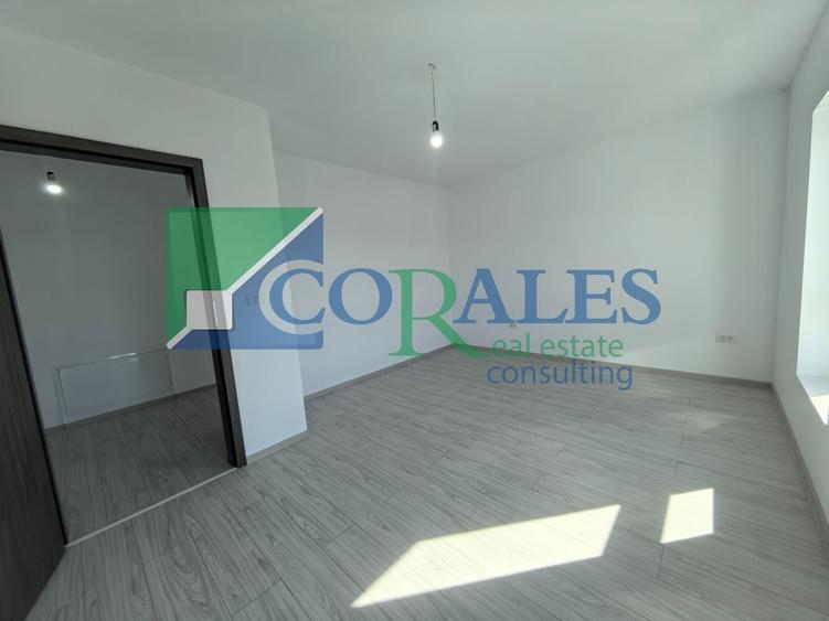 Duplex cu 4 camere cu Canalizare în Săcălaz