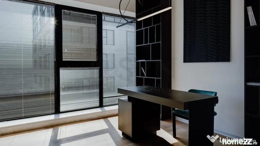 Apartament cu 5 camere decomandat în Floreasca