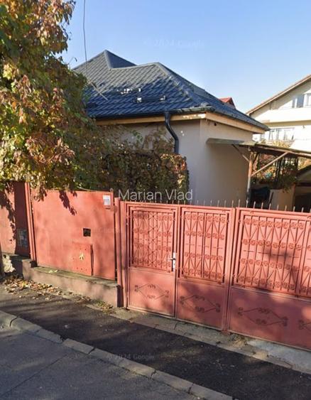 Casa renovata in Andrei Muresanu, teren 400 mp, gata de mutat!