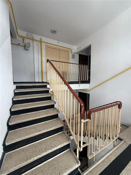Apartament cu 2 camere decomandat în Podu Roș