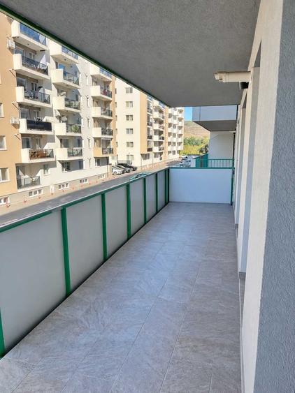 Apartament cu 2 camere decomandat în Florești