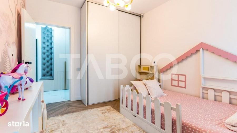Apartament cu 3 camere semidecomandat în Mărăști
