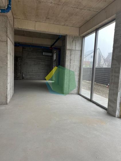 Spațiu comercial, de 132 mp, în Vest
