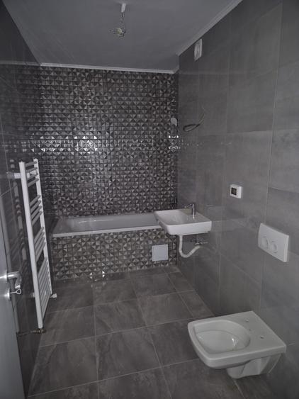 Apartament cu 2 camere decomandat în Palazu Mare