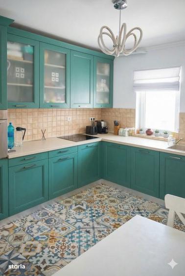 Apartament cu 3 camere, mobilat în Băneasa