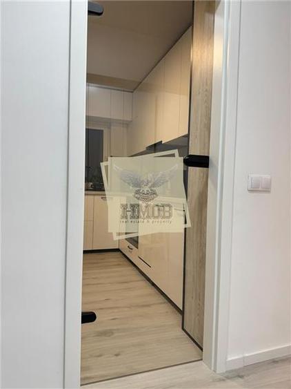 Apartament cu 3 camere decomandat, mobilat în Mihai Viteazul