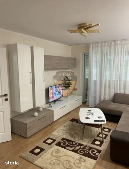 Apartament cu 3 camere, mobilat în Tomis Nord