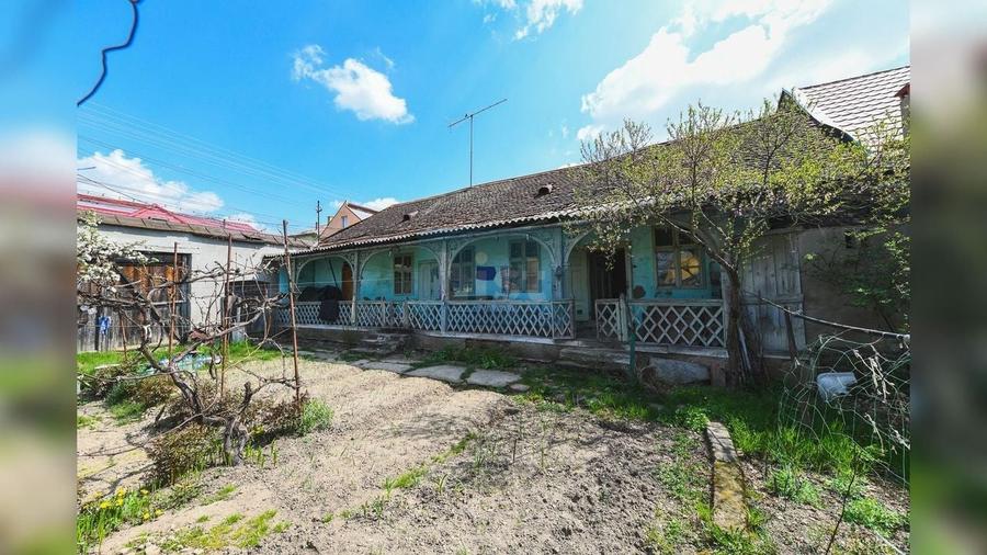 Casă cu 3 camere cu Canalizare în Gherla