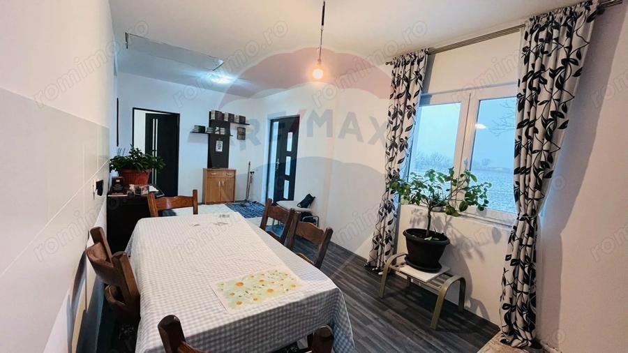 Casă cu 4 camere cu Teren 538 Mp în Fughiu