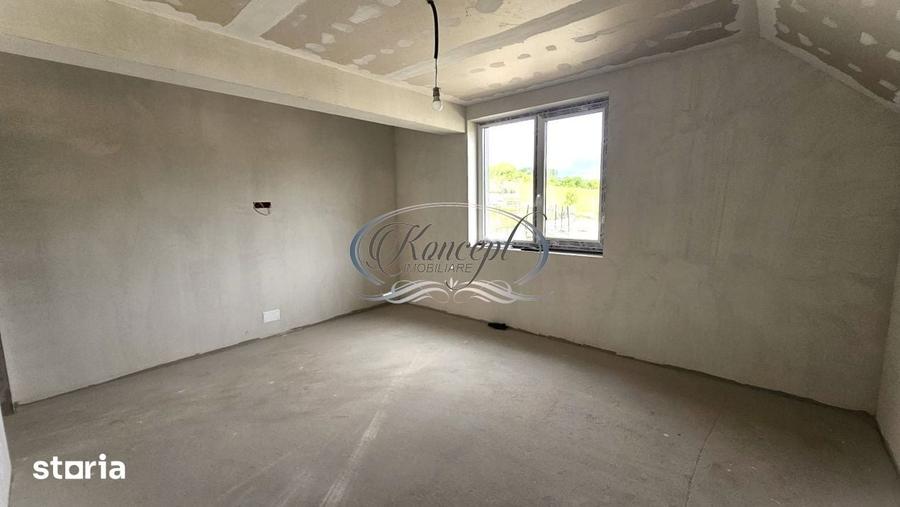 Casă cu 5 camere cu Teren 1000 Mp în Baciu