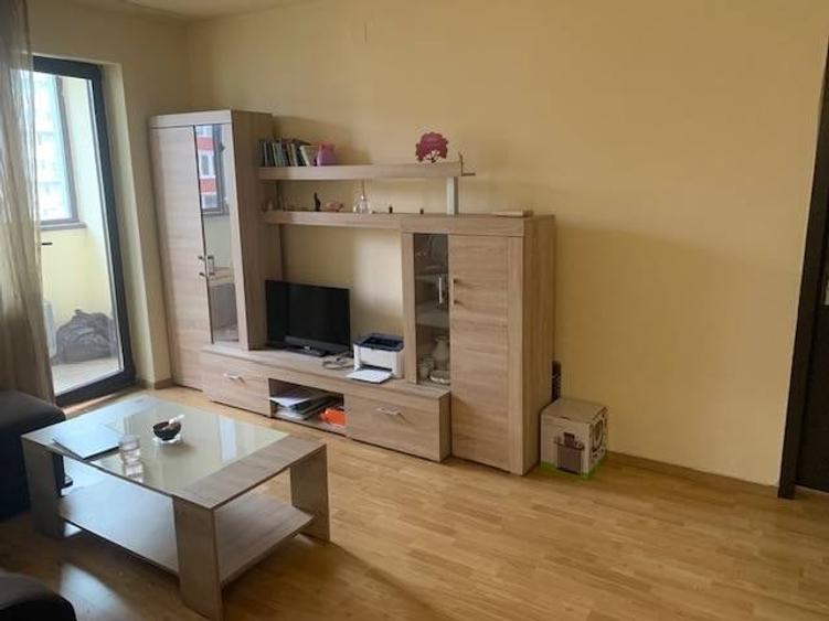 Apartament cu 3 camere semidecomandat în Gheorgheni