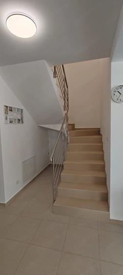 Casă cu Teren 220 Mp în Valea Mare