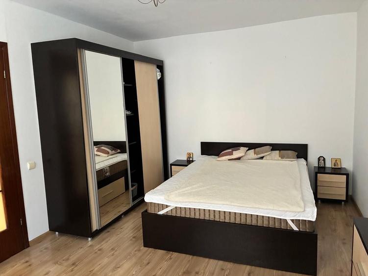 Inchiriez apartament 2 camere - Aparatorii Patriei - 5
