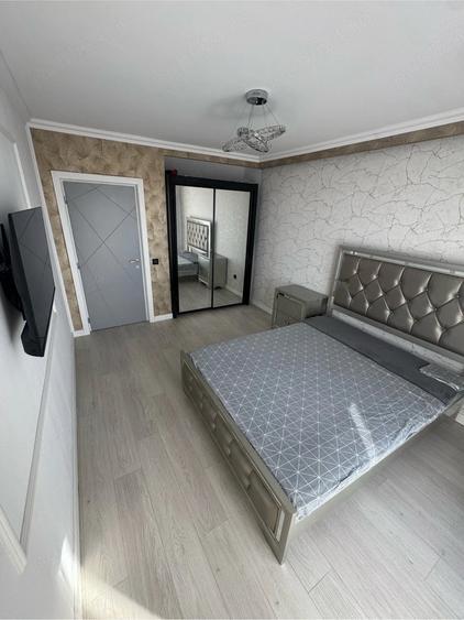 Apartament cu 2 camere decomandat în Sud