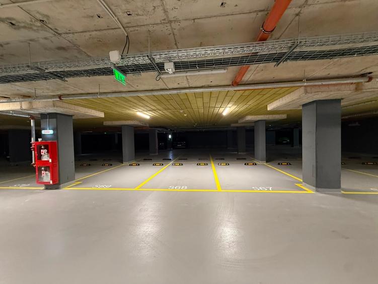 Apartament cu 2 camere decomandat în Străulești