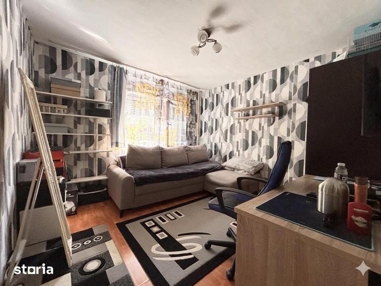 Apartament cu 3 camere decomandat în Rogerius