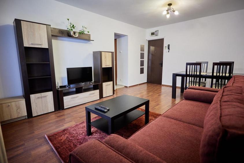 Apartament cu 2 camere semidecomandat în Calea Victoriei