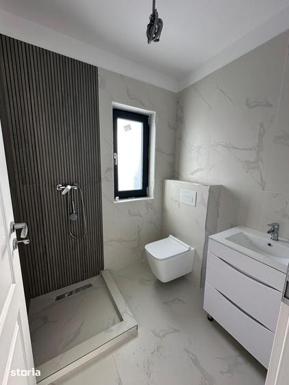 Casă cu 4 camere cu Teren 400 Mp în Clinceni