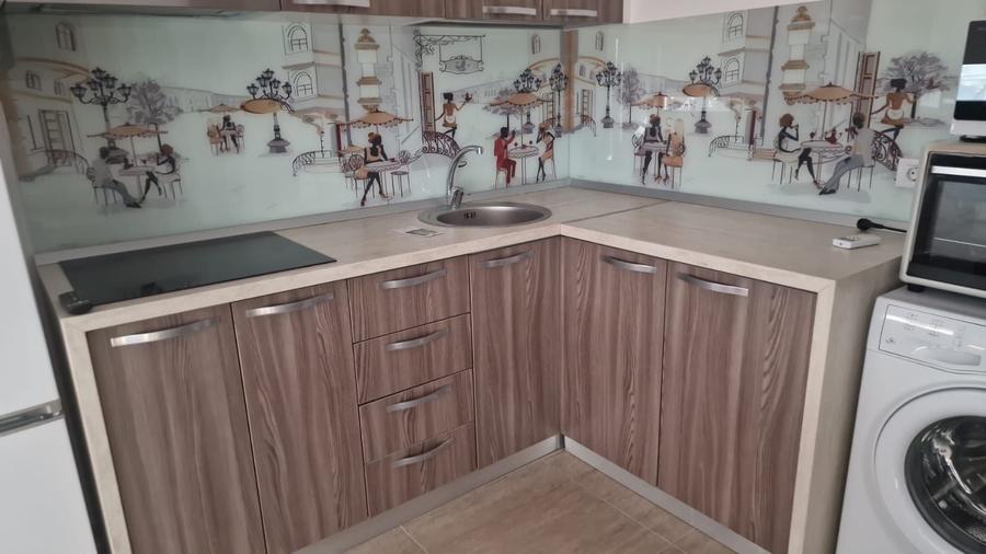 Apartament cu 2 camere semidecomandat, mobilat în Bd. Coșbuc
