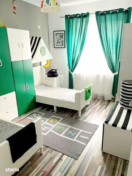 Apartament cu 3 camere decomandat în Chiajna
