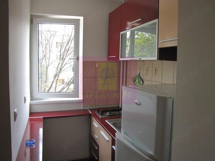 Garsonieră semidecomandată în Basarabia