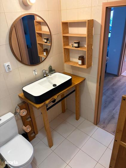Apartament cu 3 camere decomandat în Doamna Ghica