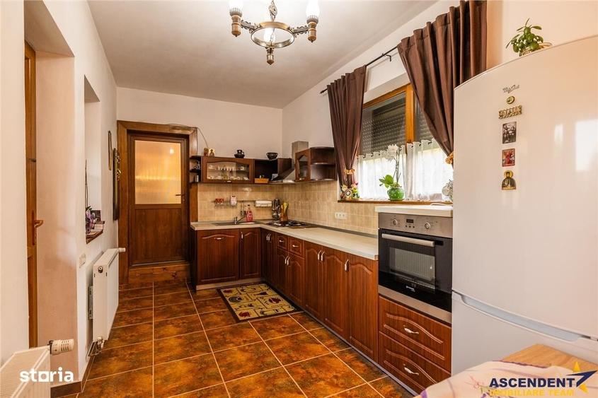 Casă cu 4 camere în Tohanu Nou