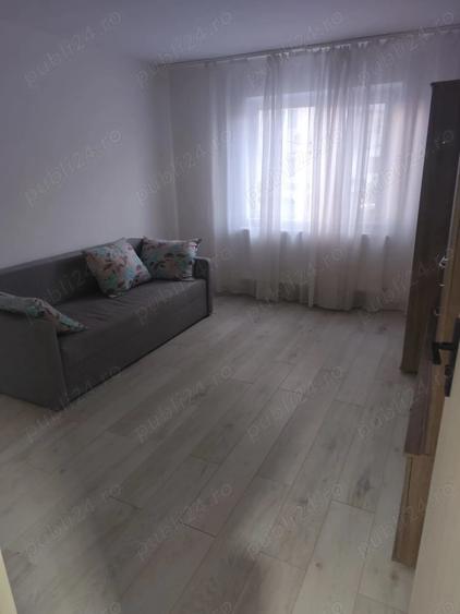 Apartament cu 2 camere decomandat, mobilat în 9 Mai