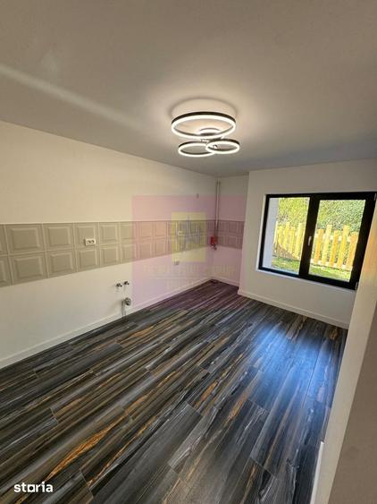 Casă cu 6 camere cu Teren 482 Mp în Central
