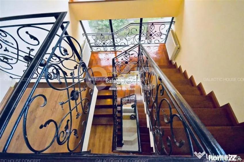 CASA EXCLUSIVISTA Mediteraneana de vanzare - PIPERA vedere P - 2