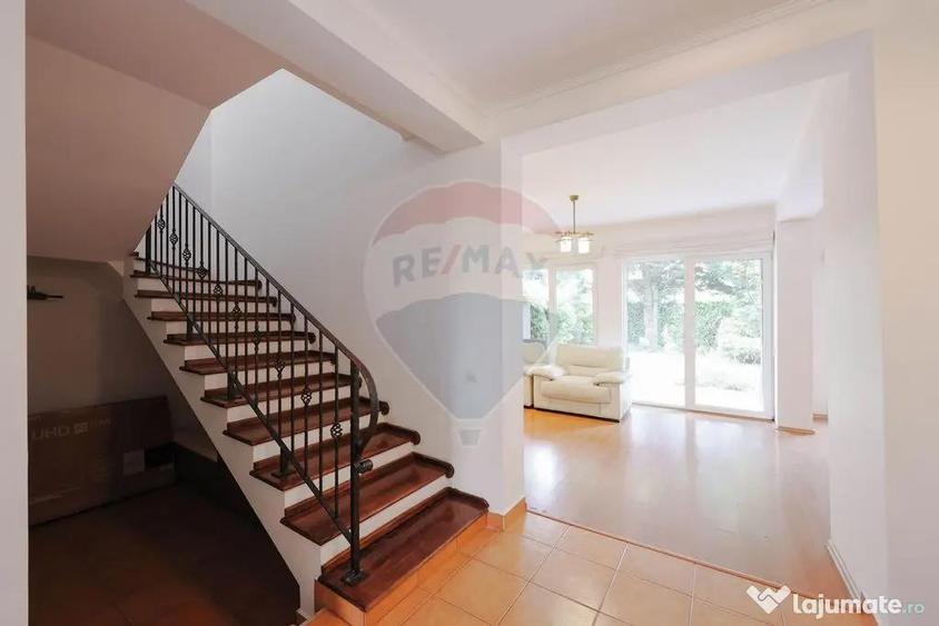 Casă cu 4 camere cu Teren 276 Mp în Dealuri Oradea