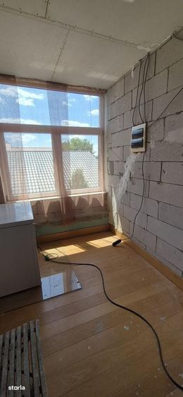 Casă cu 4 camere în Valu lui Traian