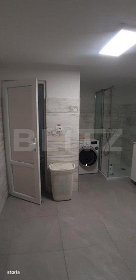 Spațiu comercial, de 320 mp, în Ipotești