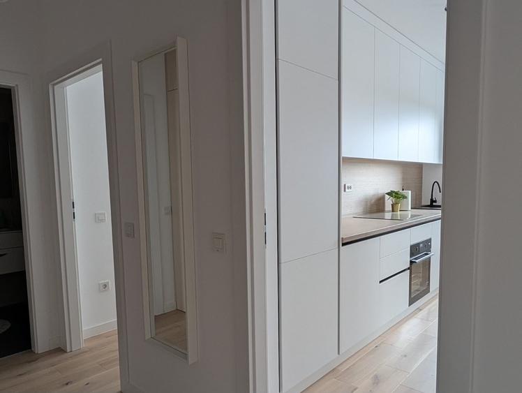 Apartament cu 2 camere semidecomandat, mobilat în Pipera