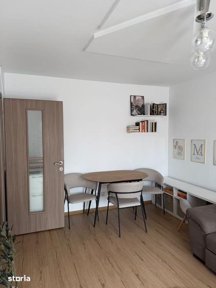Apartament cu 2 camere decomandat, mobilat în Micro 17