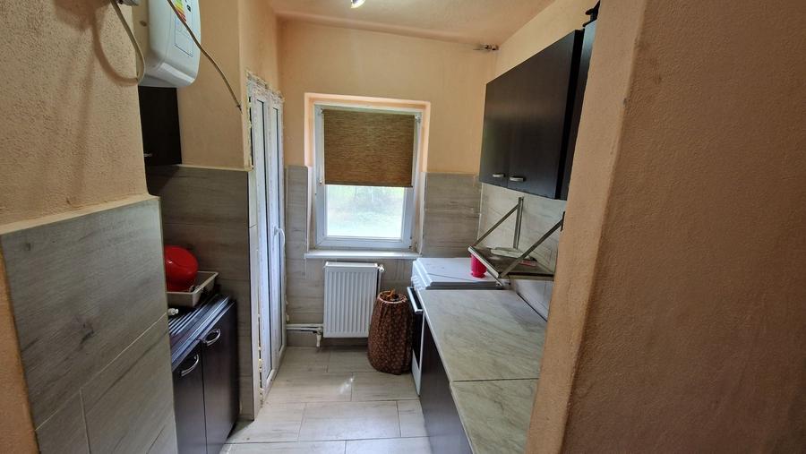 Garsonieră semidecomandată în Central