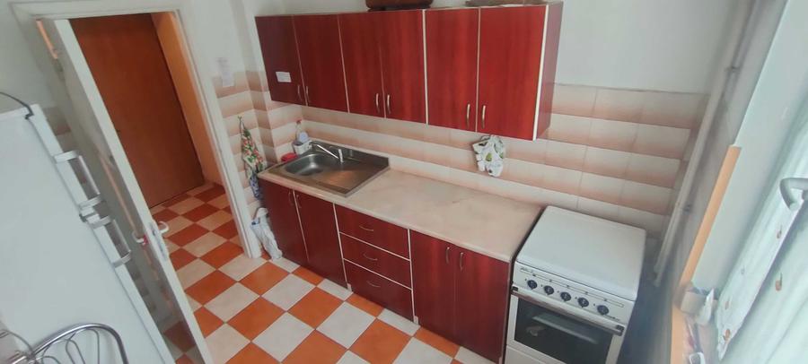 Apartament cu 2 camere nedecomandat în Titan