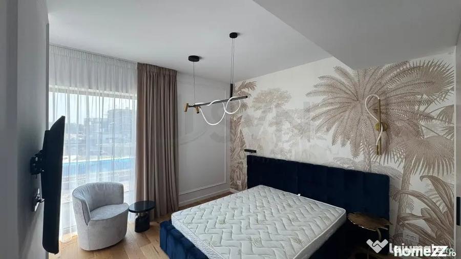 Casă cu 5 camere cu Teren 300 Mp în Băneasa