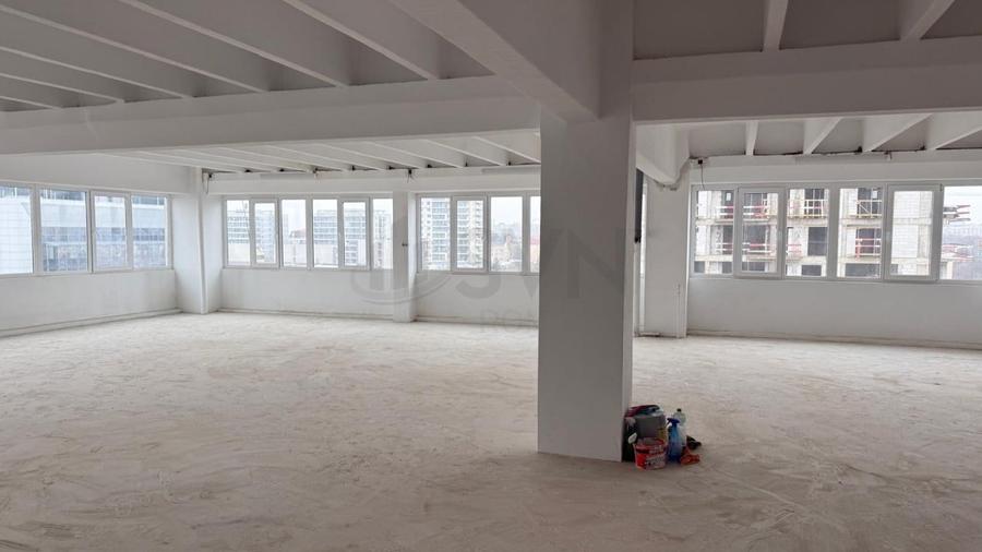 Spațiu comercial, de 366 mp, în Theodor Pallady
