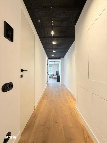 Apartament cu 3 camere în Tei