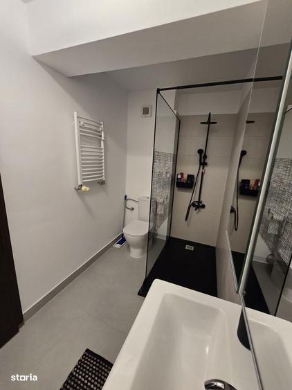 Apartament cu 2 camere decomandat în Valea Ialomiței