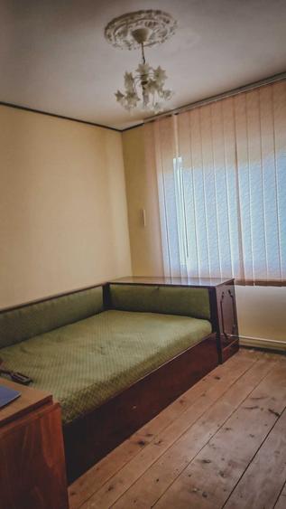 Apartament cu 2 camere decomandat în Sud