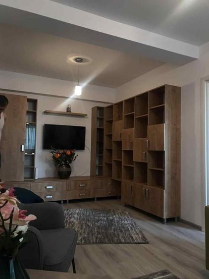 Apartament cu 2 camere decomandat, mobilat în Păcurari