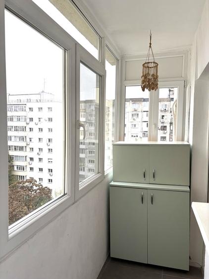 Apartament cu 2 camere semidecomandat în Lacul Tei