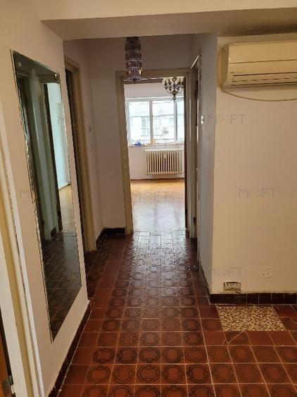 Apartament cu 3 camere decomandat în Dorobanți