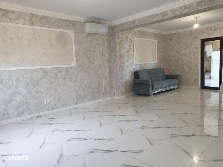 Casă cu 4 camere în Rediu