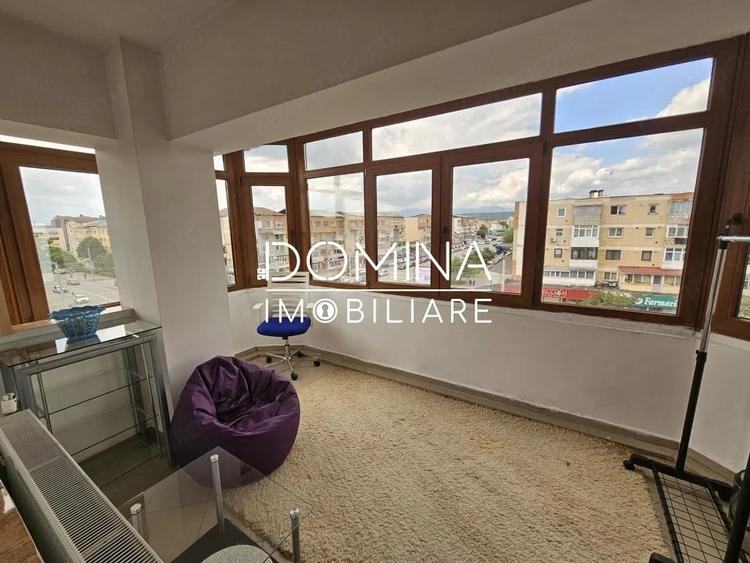 Inchiriere apartament 3 camere situat in Targu Jiu, strada 9 Mai - zona Mall - 6